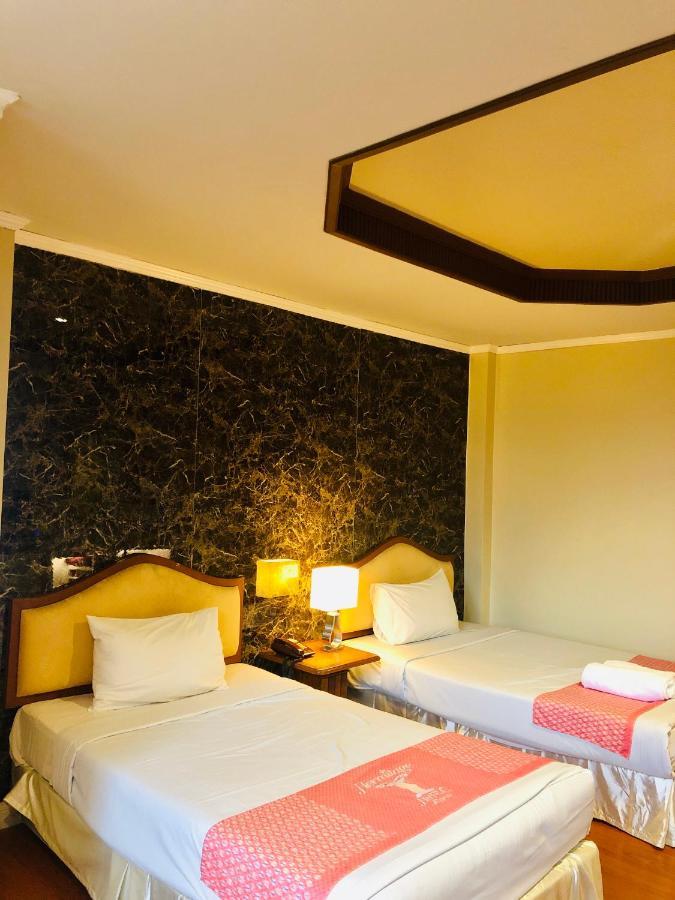 Hermitage Hotel Korat-Sha Nakhonratchasima Esterno foto