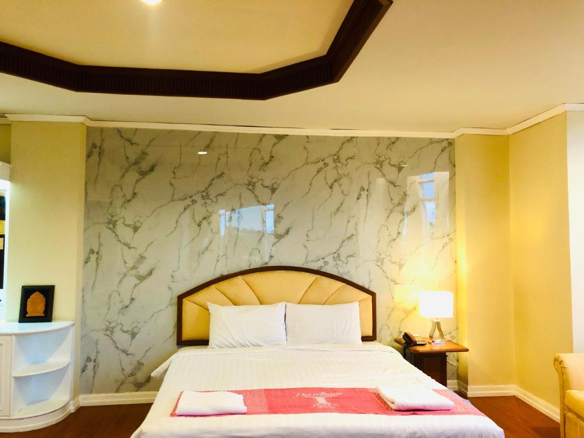 Hermitage Hotel Korat-Sha Nakhonratchasima Esterno foto