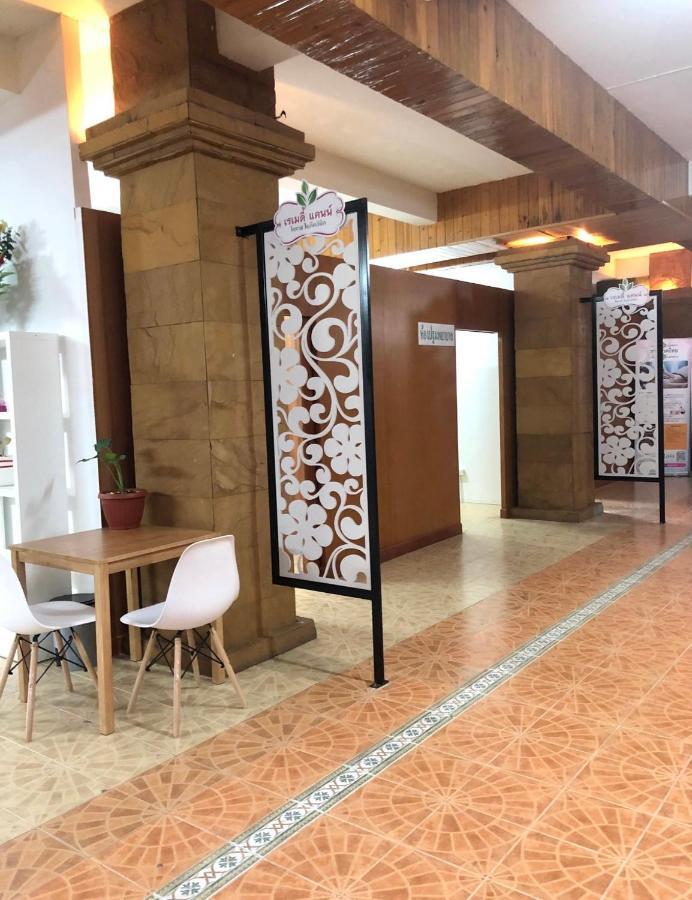 Hermitage Hotel Korat-Sha Nakhonratchasima Esterno foto