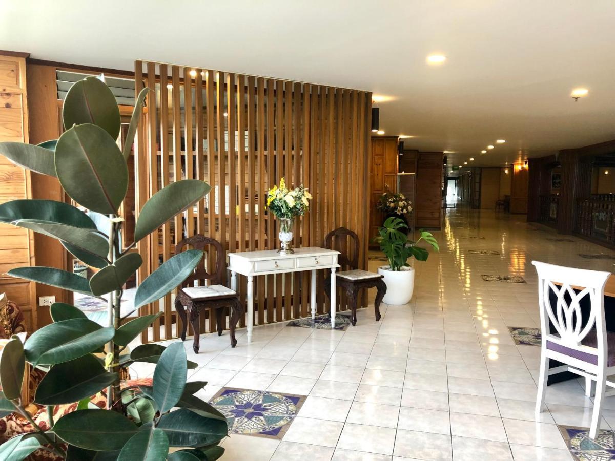 Hermitage Hotel Korat-Sha Nakhonratchasima Esterno foto
