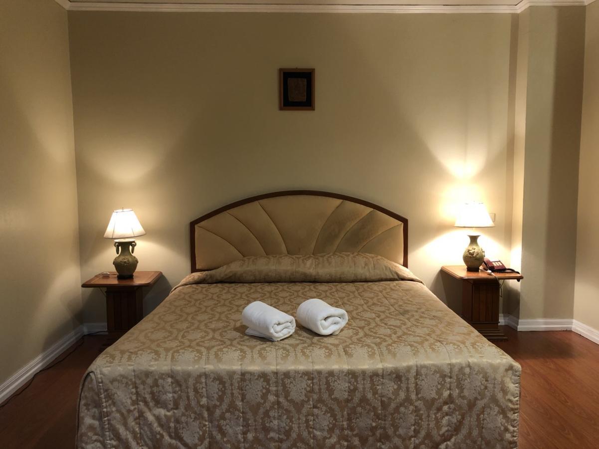 Hermitage Hotel Korat-Sha Nakhonratchasima Esterno foto
