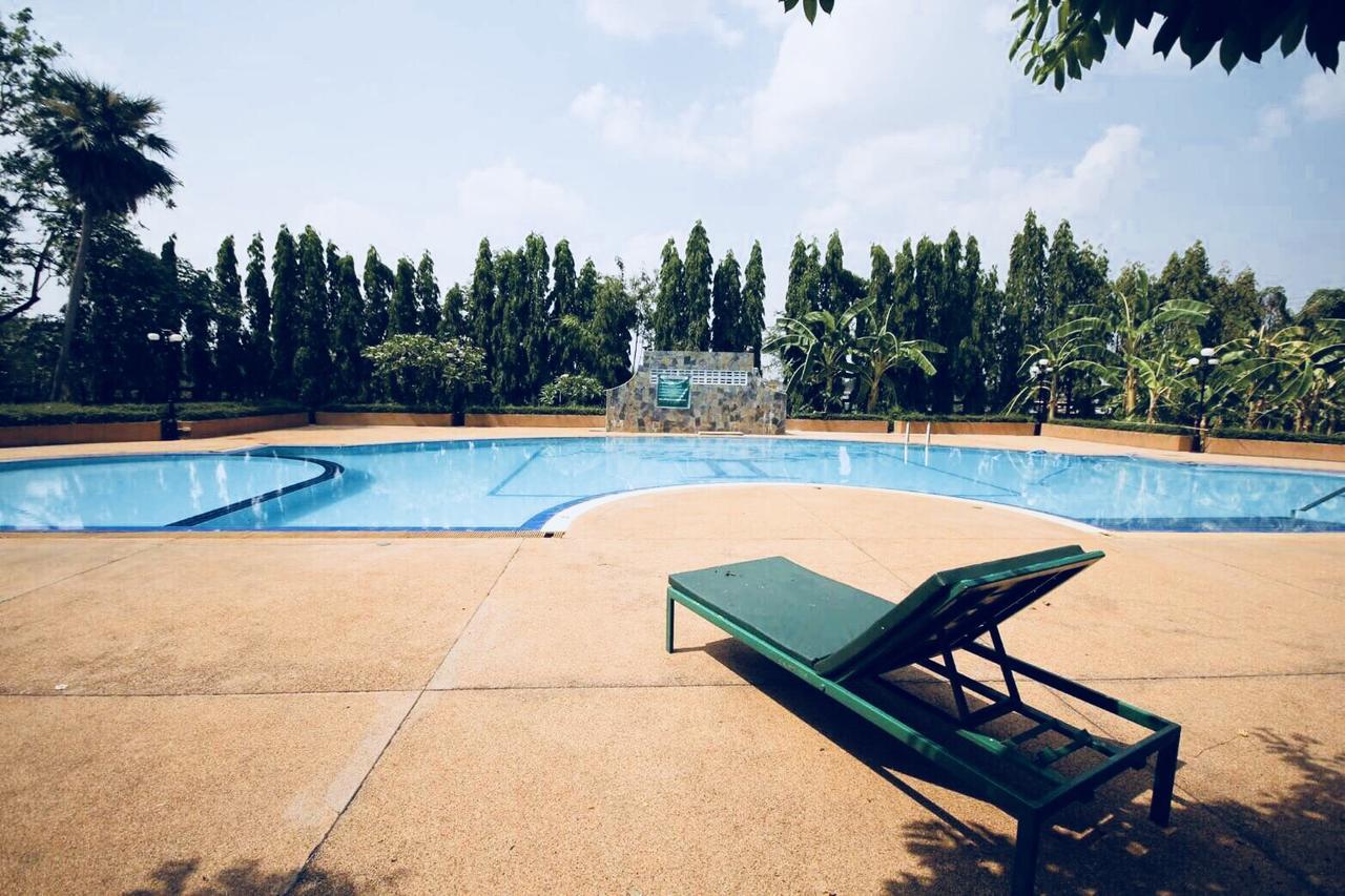Hermitage Hotel Korat-Sha Nakhonratchasima Esterno foto
